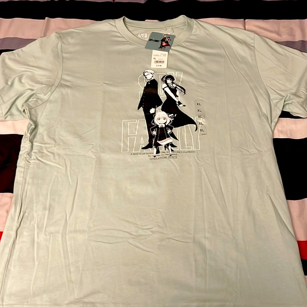 Uniqlo + SPYxFAMILY SS T-Shirt, Size XL, NWT
